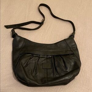 Select Females Leather Black shoulder/ crossbody bag